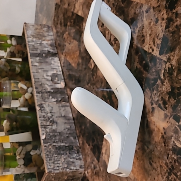 Wii Zapper Gun Compatible with Nintendo Wii Remote Controller - Picture 7 of 9